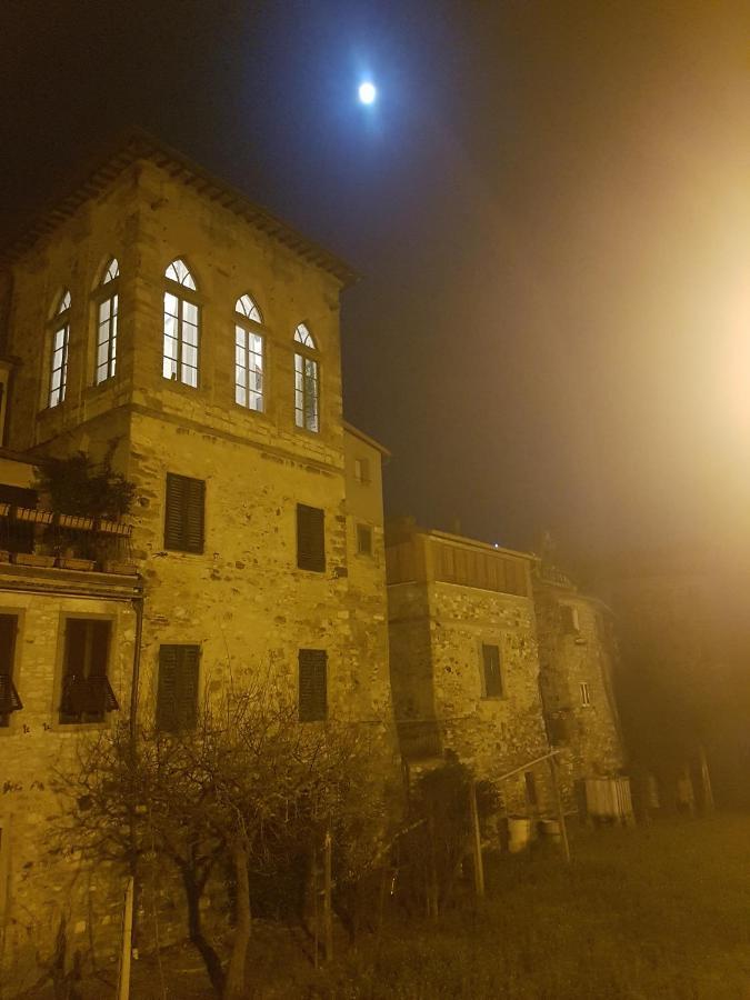 فندق La Torre Di Pieve بييفي سانتو ستيفانو المظهر الخارجي الصورة